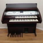 Used Lowrey Fanfare Organ (Stock ID: #9617)
