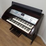Used Lowrey Fanfare Organ (Stock ID: #9617)