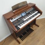 Used Roland Atelier AT800 Organ (Stock ID: #9911)