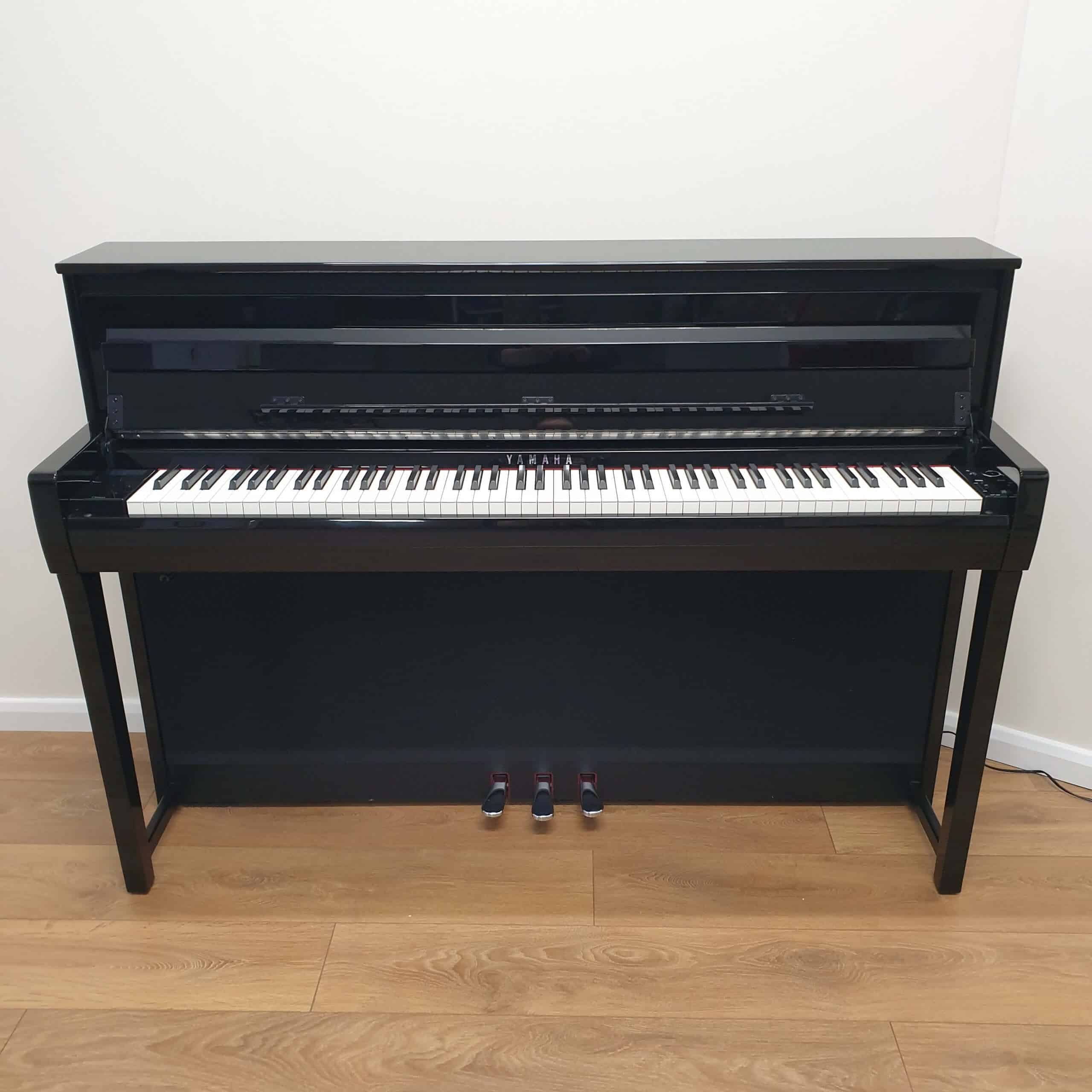 Yamaha's 'Smart' vs 'Classic' Digital Pianos: What Sets Them Apart? | ePianos