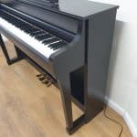 Used Yamaha CLP845 in Rosewood (Stock ID: #9975)