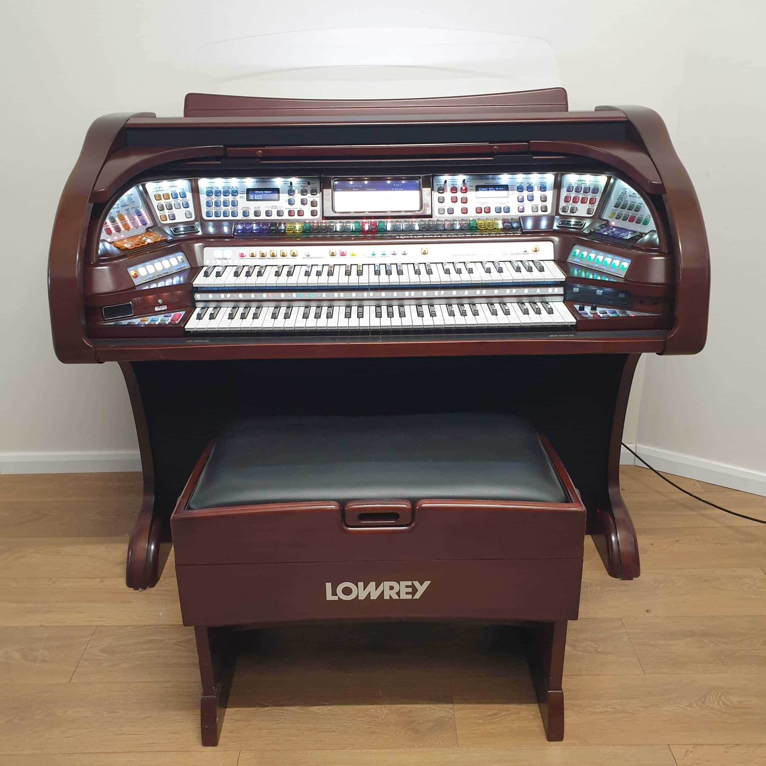 Used Lowrey Symphony LE Organ (Stock ID: #7625)