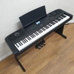 Used Yamaha DGX670 With Stand & Pedals In Black (Stock ID: #10440)