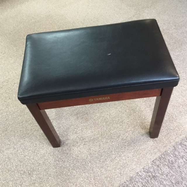 Used Yamaha GTB Bench - Black/Rosewood (T)