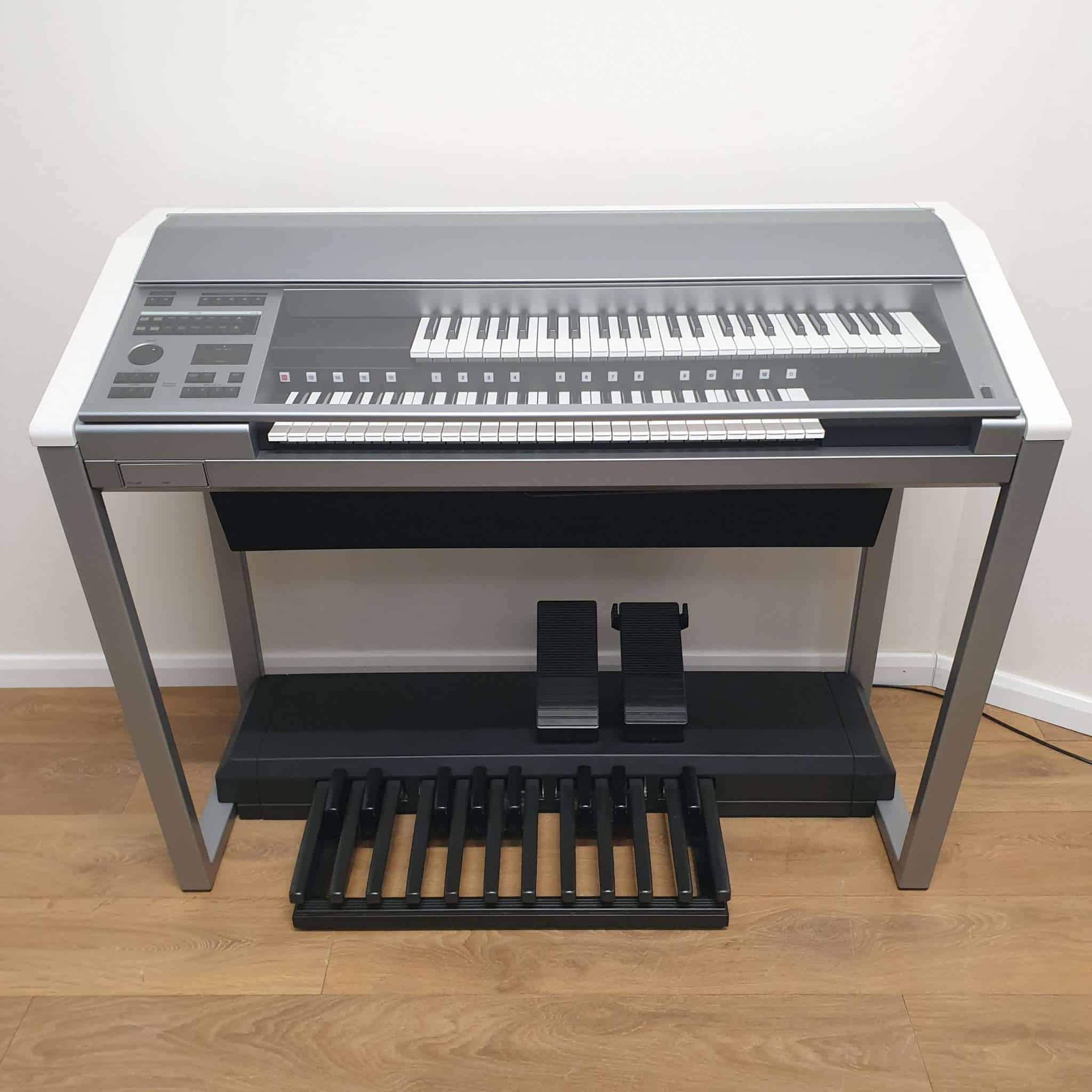 Used Yamaha Stagea ELS-02C Electone Organ (Stock ID: #10323)