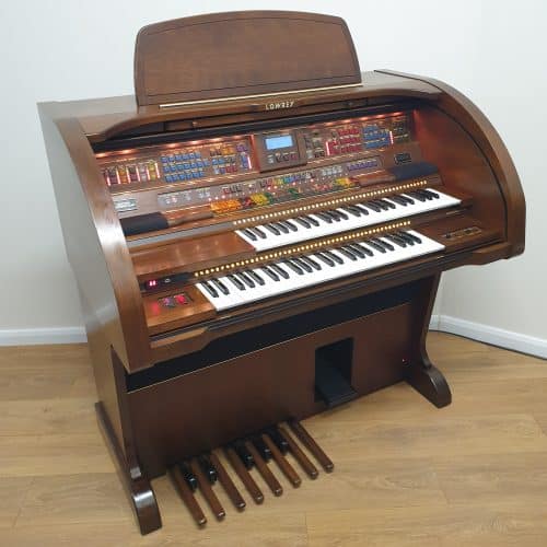 Used Lowrey Legacy Organ (Stock ID: #5326)