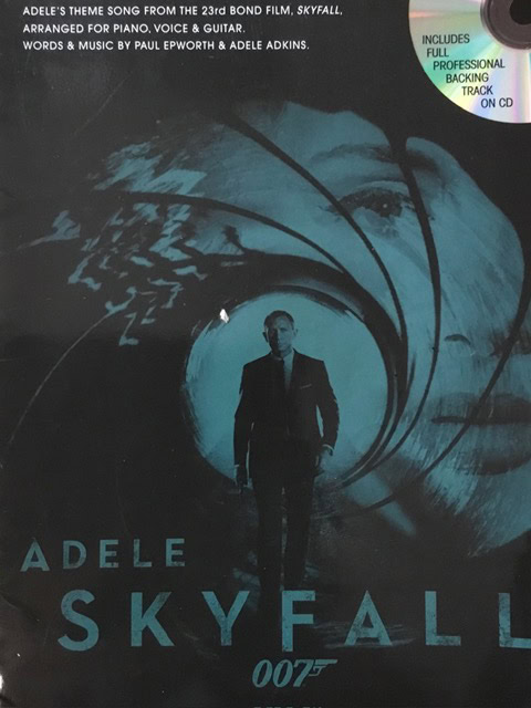 Adele - Skyfall - Piano/Vocal/Guitar