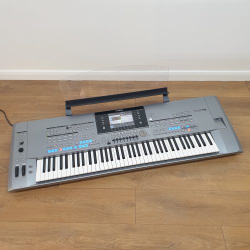 Used Yamaha Tyros 5 76 & Speakers (Stock ID: #10724)