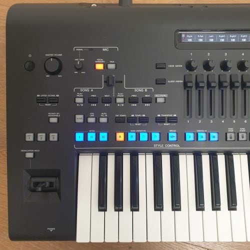 Used Yamaha Genos 1 (Stock ID: #10680)