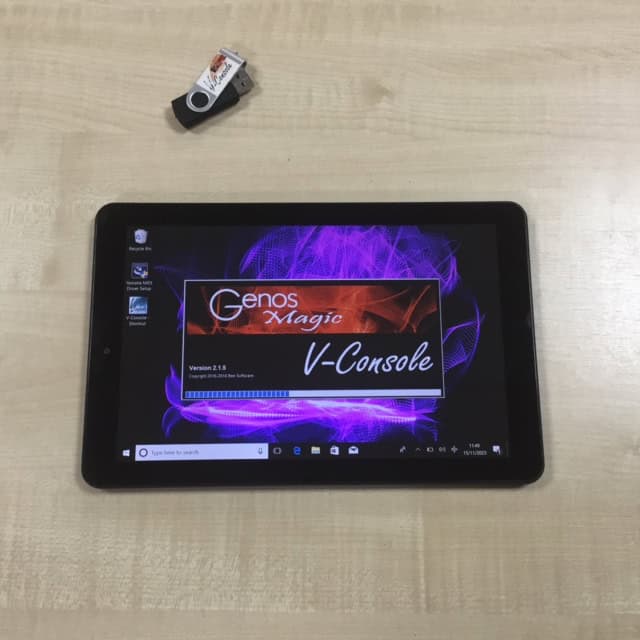 Used Bee Software Genos Magic V-Console Version 2.1.5 (includes screen and USB) for Genos 1 (Stock ID: 6910)