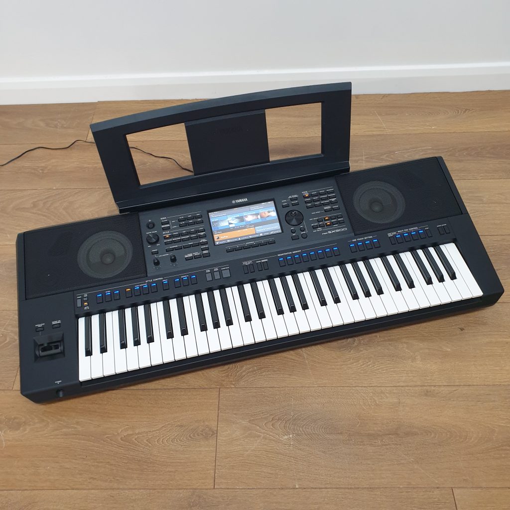 Used Yamaha PSR SX900 Keyboard (Stock ID: #10798)